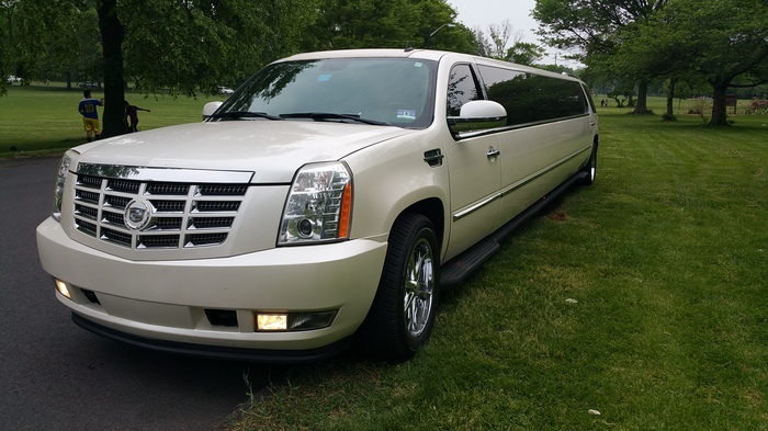 Cadillac Stretch Limousine by Riviera Limousines | Hackettstown, NJ