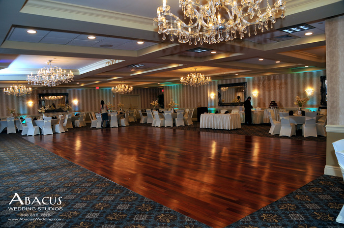 The Sterling Ballroom at the DoubleTree Hotel | Abacus Studios Photography & Video