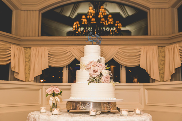 Wedding Cakes | Nicole Klym Photography