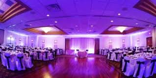 Elegant Bridal show at Clarion Hotel and Conference Center