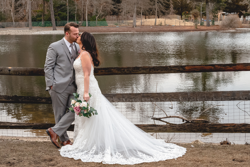 Melanie and Kyle's Wedding Videography at the Smithville Inn