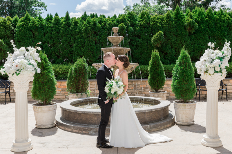 Romantic Wedding Venues NJ: Emerald Ballroom