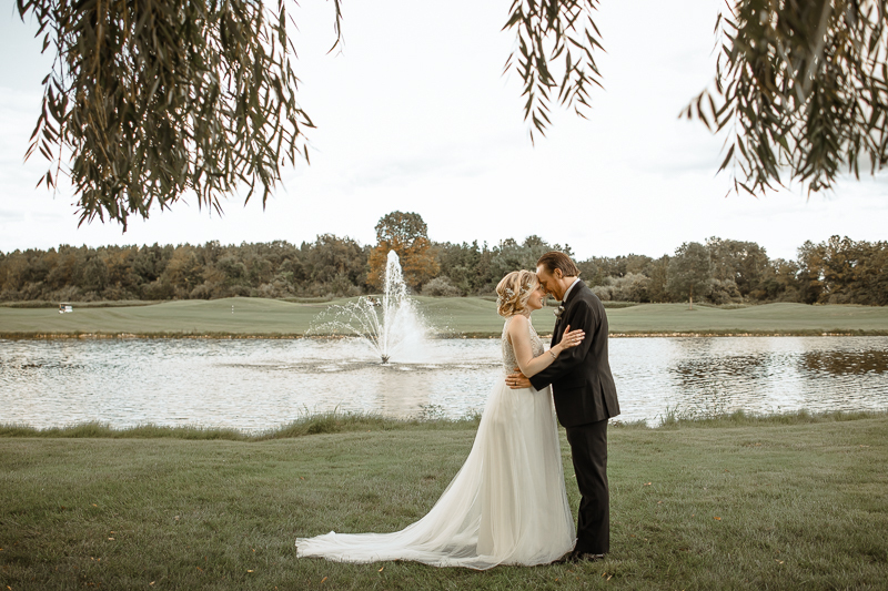 Stunning Mercer Oaks Wedding Photos