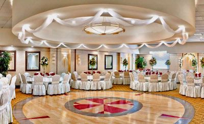 Clarion Hotel and Conference Center Bridal show