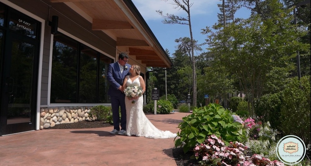 Heartwarming Mainland Holiday Inn Wedding Videography