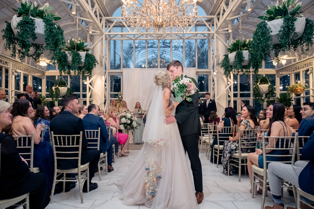 Romantic Wedding Venues NJ: The Madison Hotel