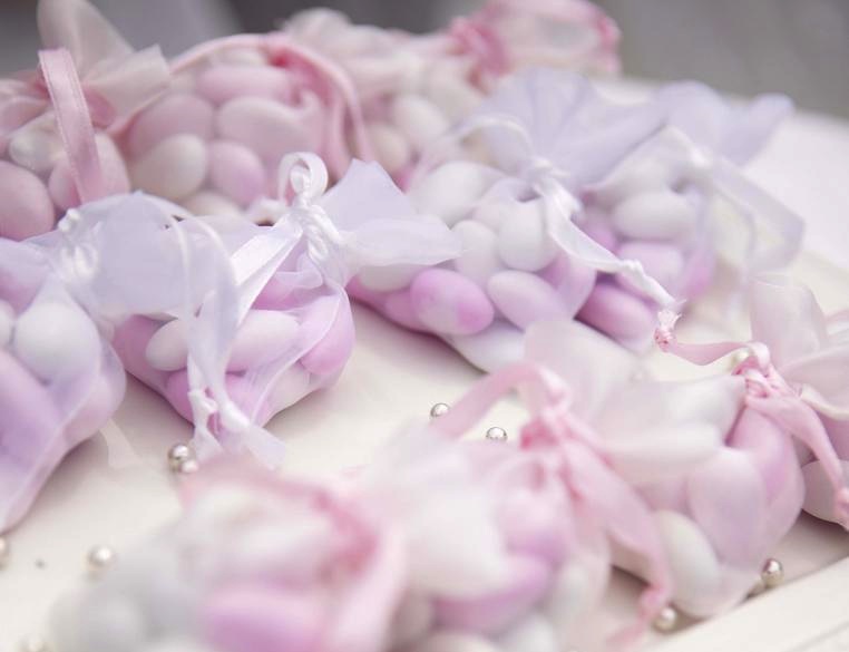 Tips On Giving Wedding Favors
